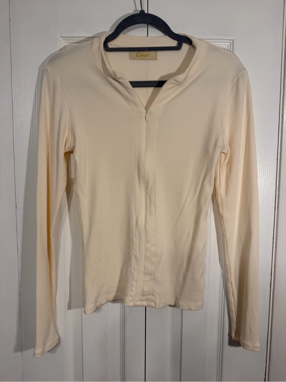 Qinsen Ribbed Zip Front Long Sleeve Top M Cream